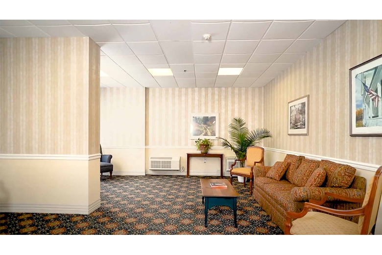 Image of Pine Heights at Brattleboro Center for Nursing & Rehabilitation (4)