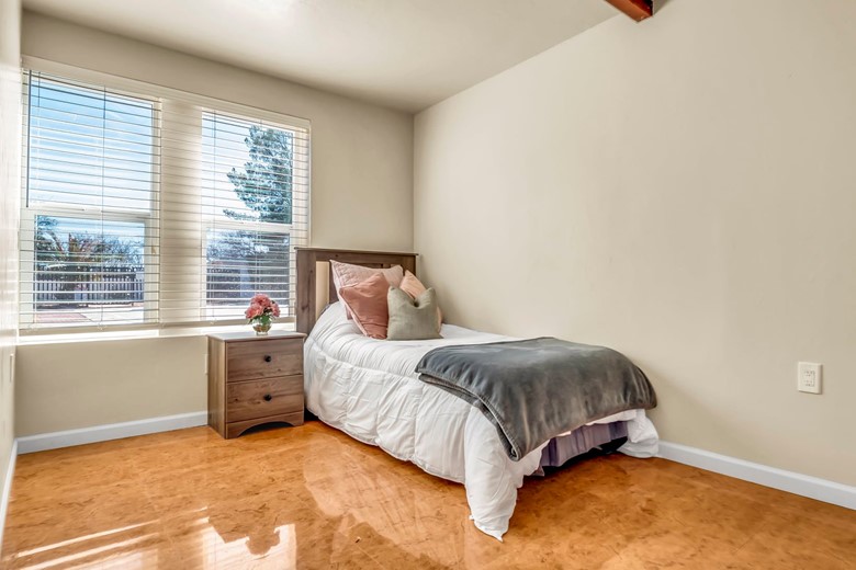 Image of Meadow Hills Assisted Living (4)