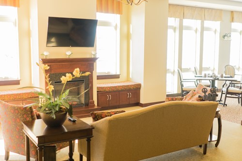 Image of Paramount Senior Living at South Hills Skilled Nursing (3)