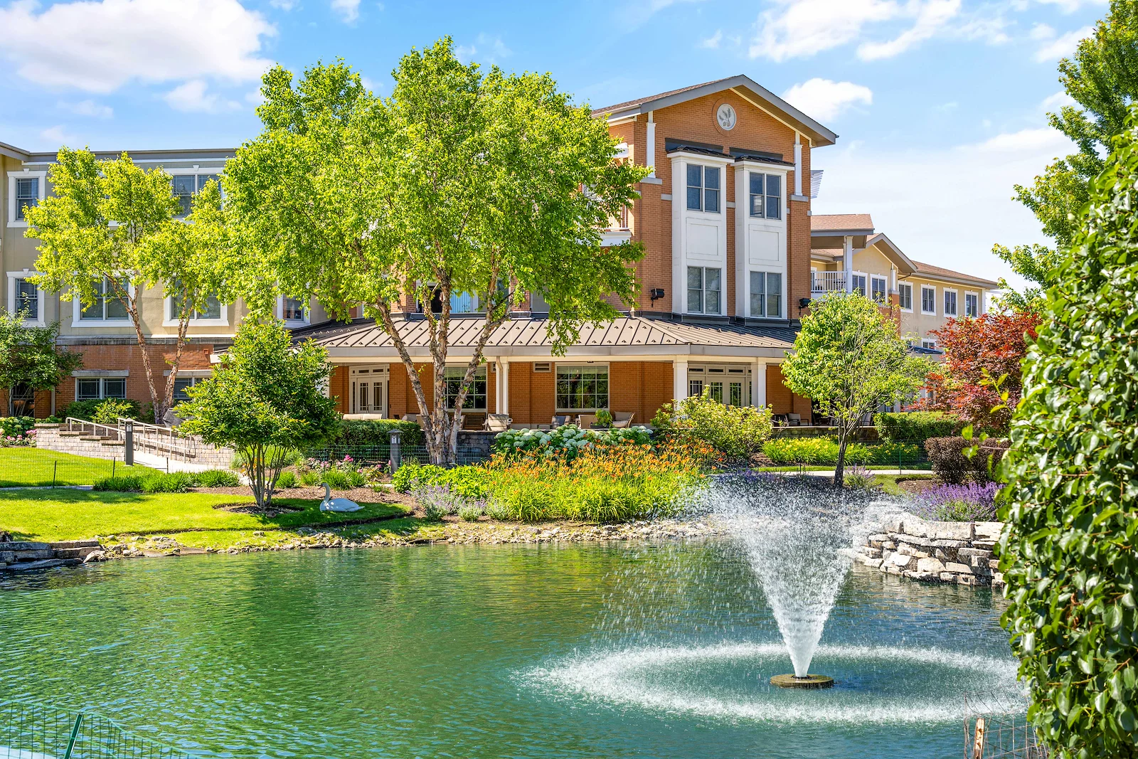 Image of Covenant Living of Northbrook Senior Living (2)