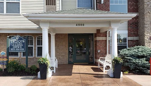 Image of The Arbors of White Bear Lake (2)