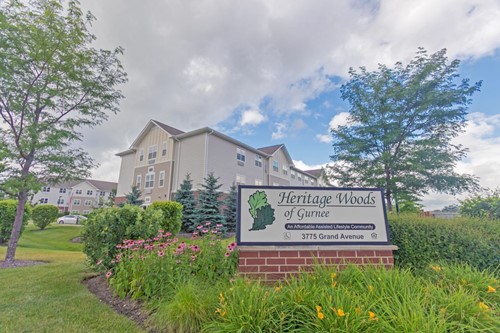 Image of Heritage Woods of Gurnee (3)