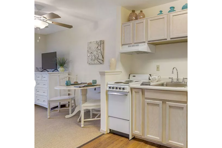 Image of Brookdale Apache Junction (8)