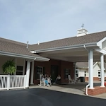Image of Hillside Village of De Soto Rehabilitation & Nursing (1)
