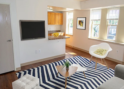 Image of Bernice Arms (3)