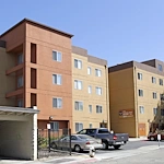 Image of E.E. Cleveland Manor (2)