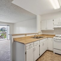 Image of Baywood Apartments (3)