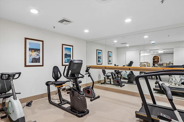 Image of Pine Oaks Senior Living (8)