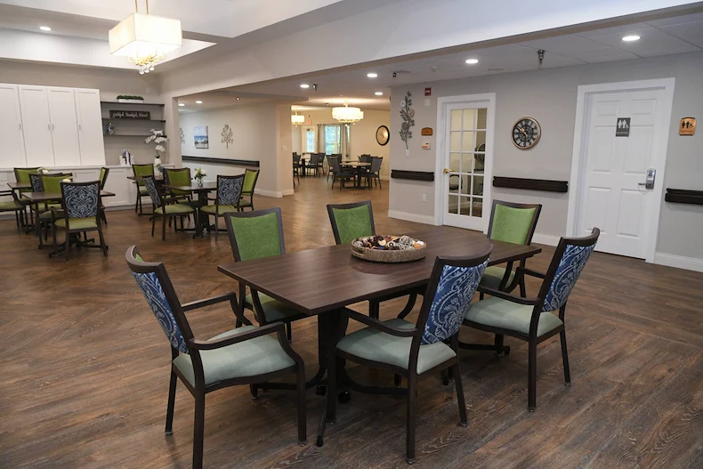 Image of Spring Oak at Tri Cities (3)