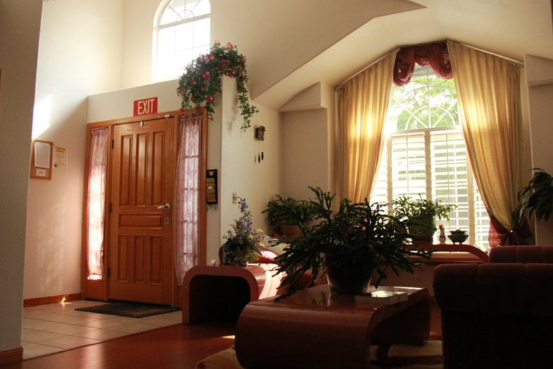 Image of Montclair Villa (2)