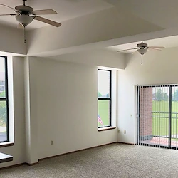 Image of Olde Town Center Apartments (4)