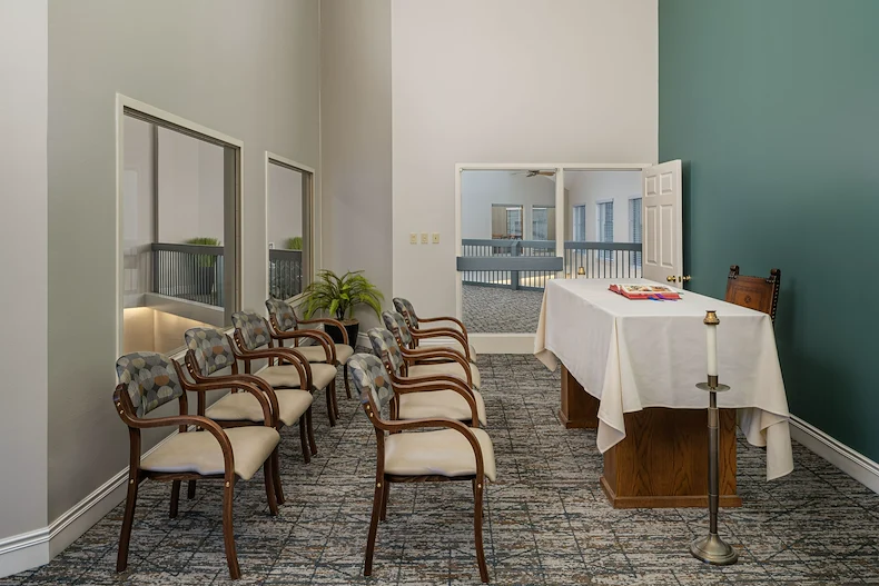 Image of Laurel Oaks Senior Living (8)