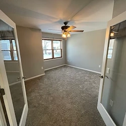 Image of Jefferson Square (5)