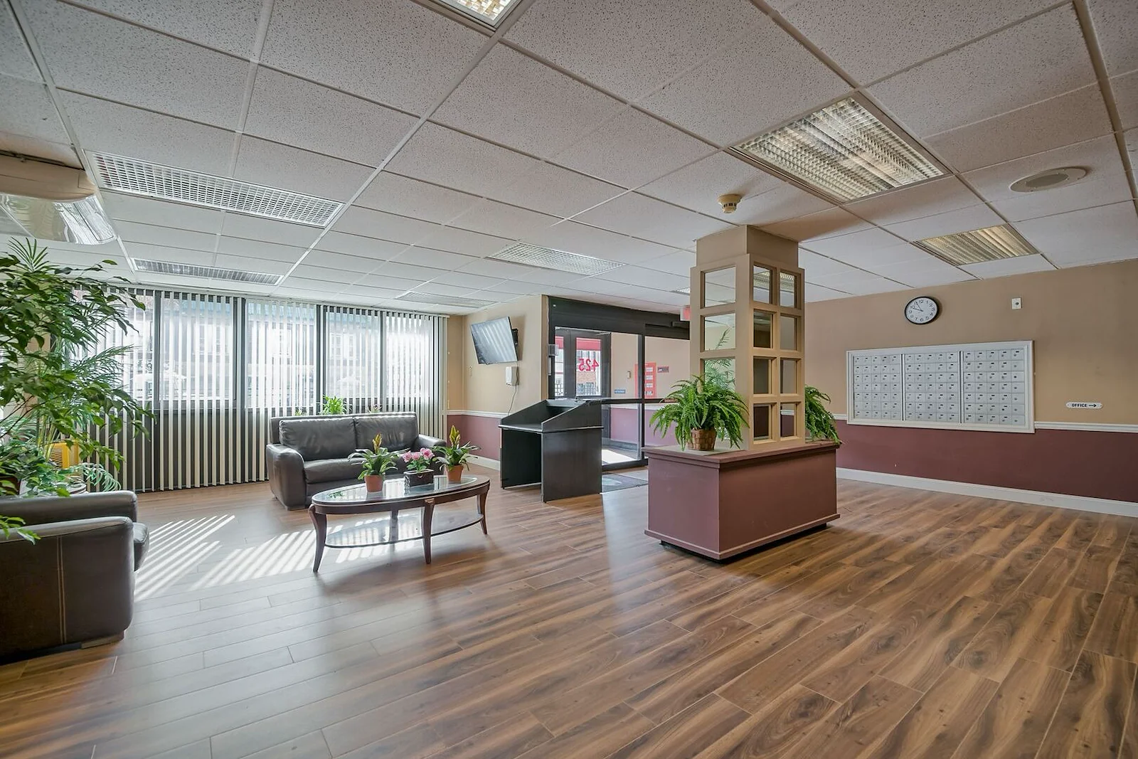 Image of Ocean Towers (8)