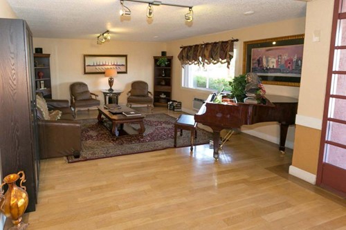 Image of Rose Court Senior Living (9)