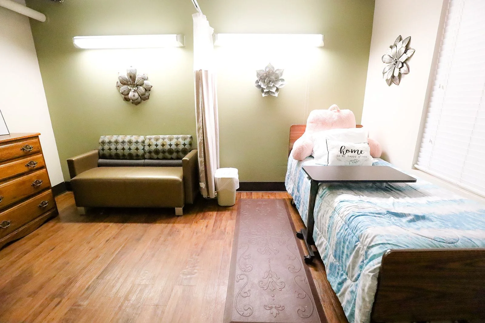 Image of Cass Valley Healthcare Center (10)