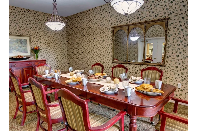 Image of Lone Oak Assisted Living (6)