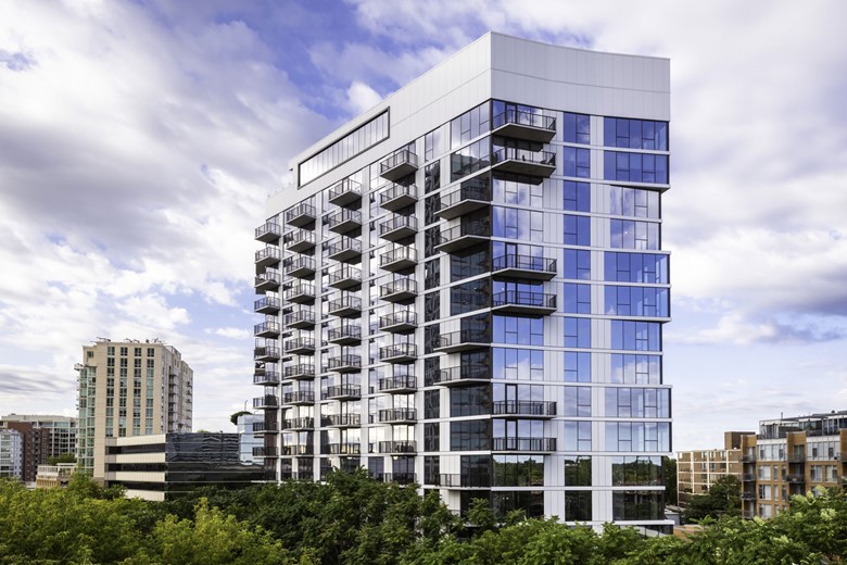 Image of Avidor Evanston (1)