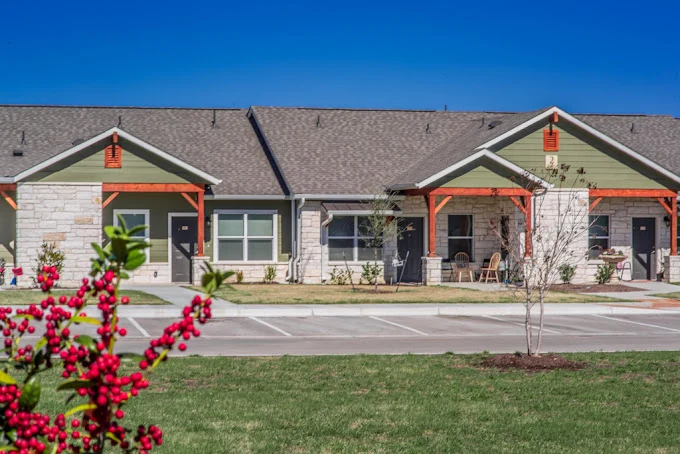 Image of Hidden Glen (2)