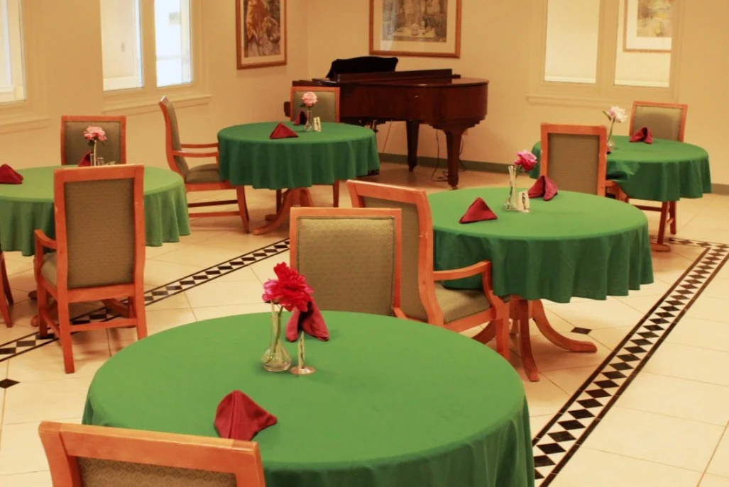 Image of The Gardens Health & Rehabilitation Center (3)