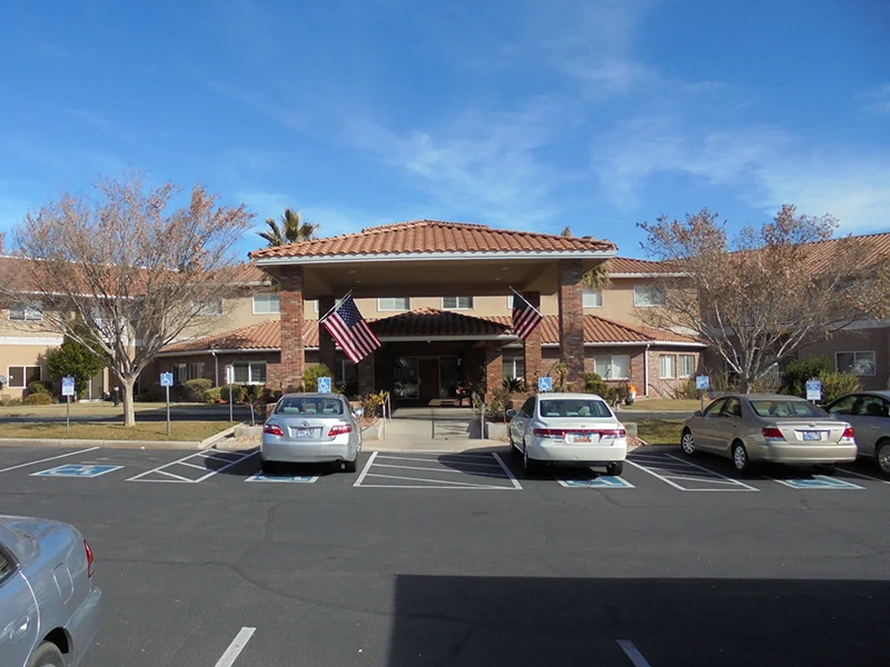 Image of Sterling Court Assisted Living Community (1)