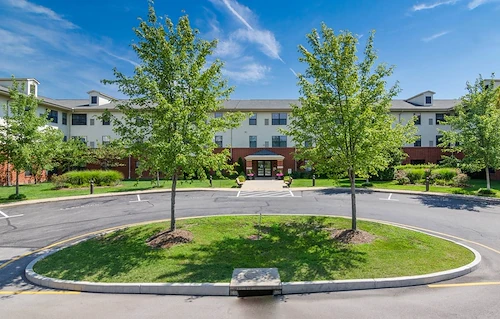 Image of River Roads Manor (2)