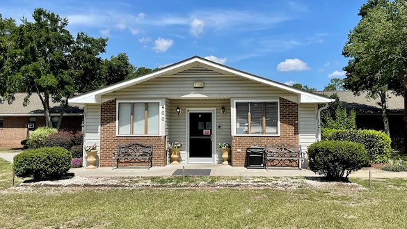 Image of Woodlands Nursing & Rehabilitation (1)