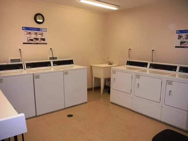 Image of New Hartford Square Senior Apartments (7)