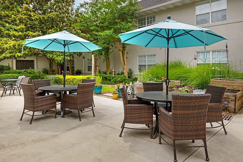 Image of Brookdale MacArthur Park (10)