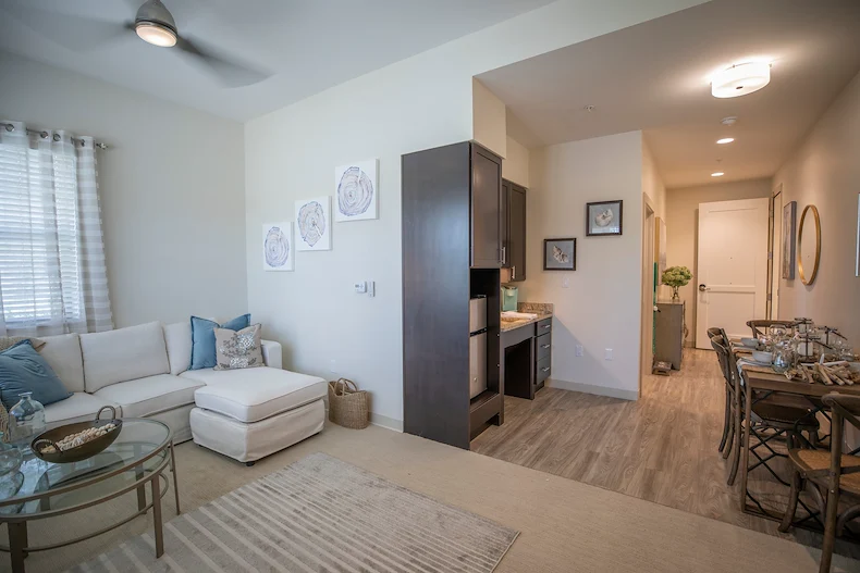 Image of Keystone Place at Beachwalk (3)