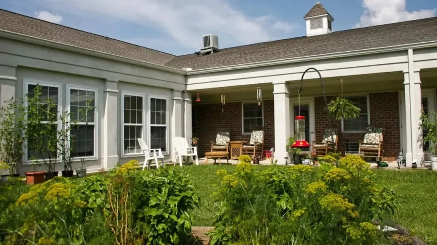 Image of Oaks at Dalton (2)