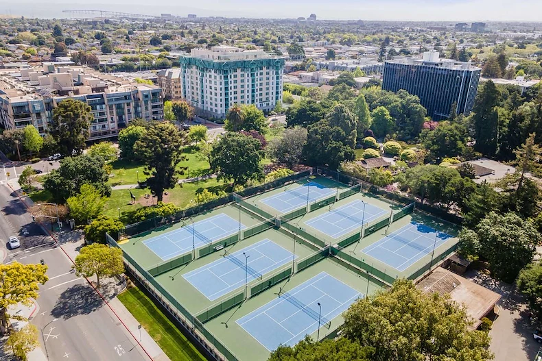 Image of The Stratford (8)