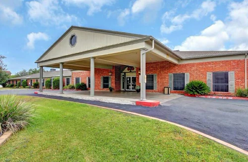 Image of Windcrest Nursing And Rehabilitation (1)