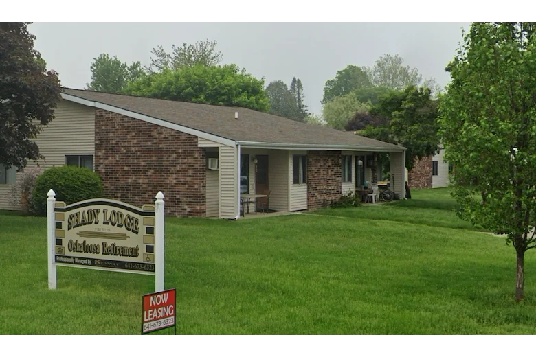 Image of Oskaloosa Retirement - Shady Lodge (2)