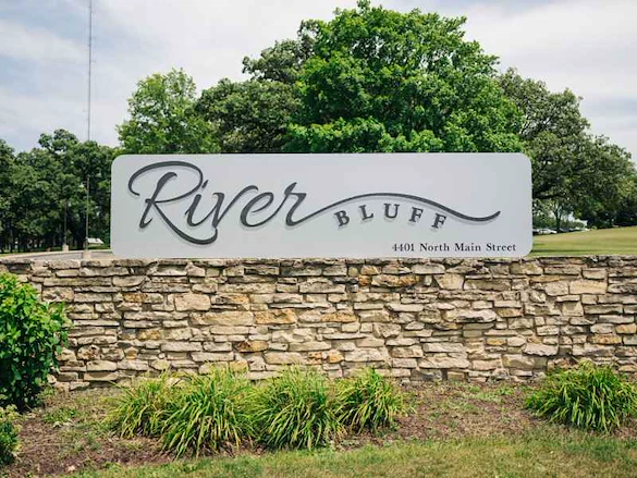 Image of River Bluff Nursing Home (1)