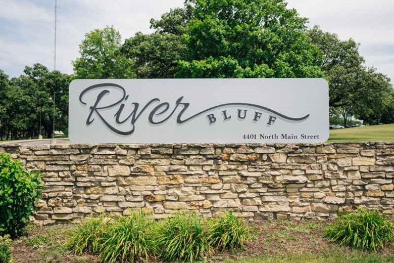 Image of River Bluff Nursing Home (1)
