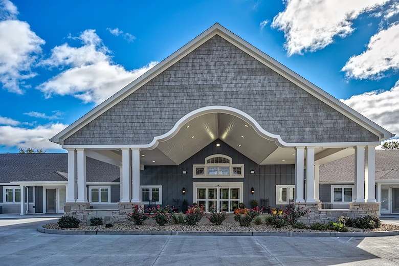 Image of Villas of Holly Brook and Reflections Bethalto, Illinois (1)