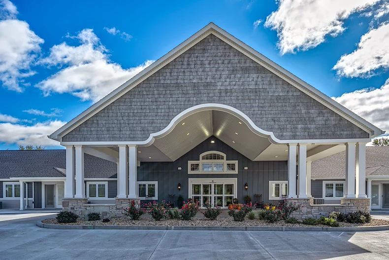Image of Villas of Holly Brook and Reflections Bethalto, Illinois (1)