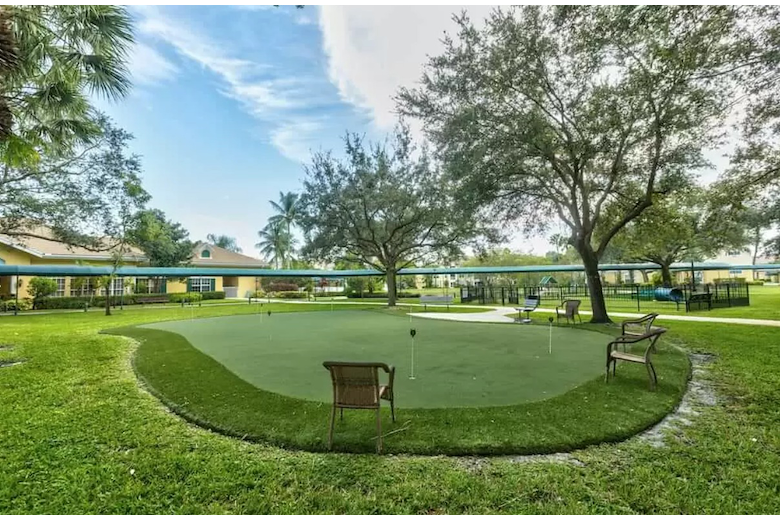Image of Aston Gardens at Parkland Commons (10)