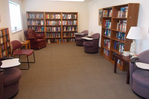 Image of Penelope 120 Senior Apartments (3)