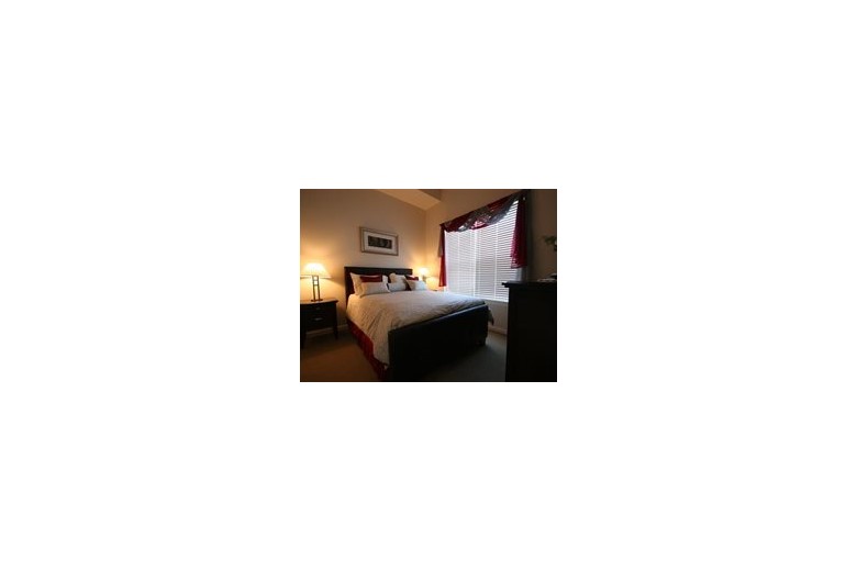 Image of Senior Living at Cambridge Heights (10)