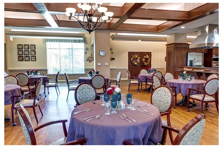 Image of The Auberge at Benbrook Lake (9)