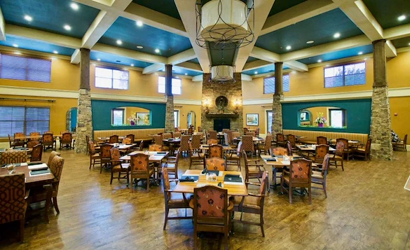Active adult living and independent living at Watercrest at Mansfield in Mansfield, TX, dining room