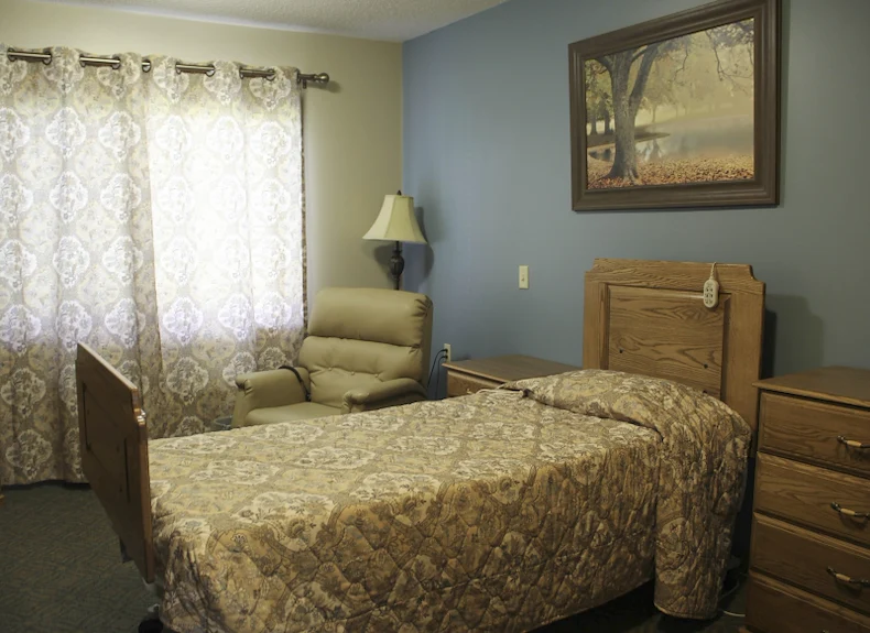 Image of The Manor At Elfindale (2)