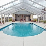 The Carriage House Gracious Retirement Living Hawthorn Senior Independent Living in Oxford, Florida pool