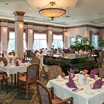 Independent living, assisted living, and memory care at Las Fuentes Resort Village in Prescott, AZ, dining room