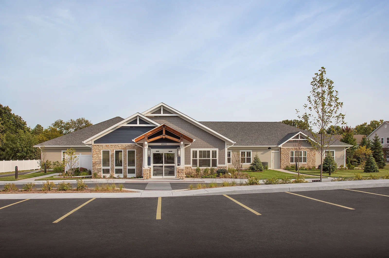Image of White Oaks at McHenry (1)