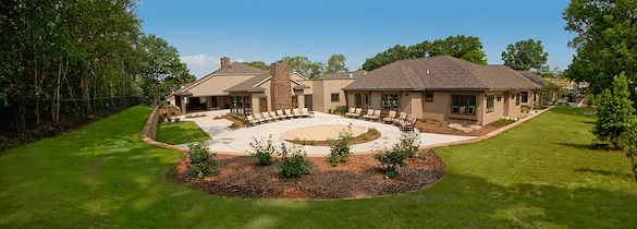 Image of The Courtland Northview (2)