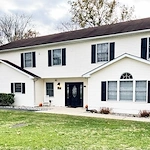 Image of Fox Trail Memory Care at Green Brook (3)