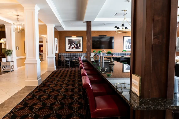 Ashton Commons Wexford, PA, bar